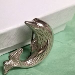 Unusual vintage sterling silver fish pendant/broach from Mexico Signed
